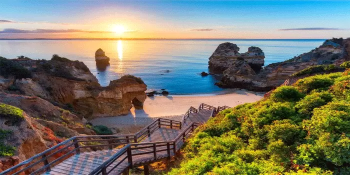 Algarve Sebuah Destinasi Yang Menakjubkan Di Portugal