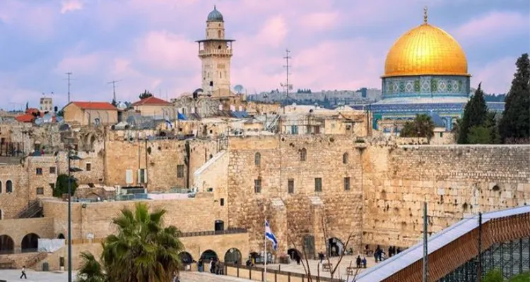 Timur Tengah Kota Yarusalem - Destinasi Tour Holyland Paling Menarik Di Kunjungi