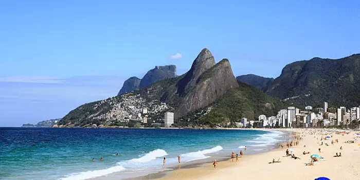 Ipanema-Daftar-Wisata-Pantai-Terbaik-Dan-Populer-Di-Brazil