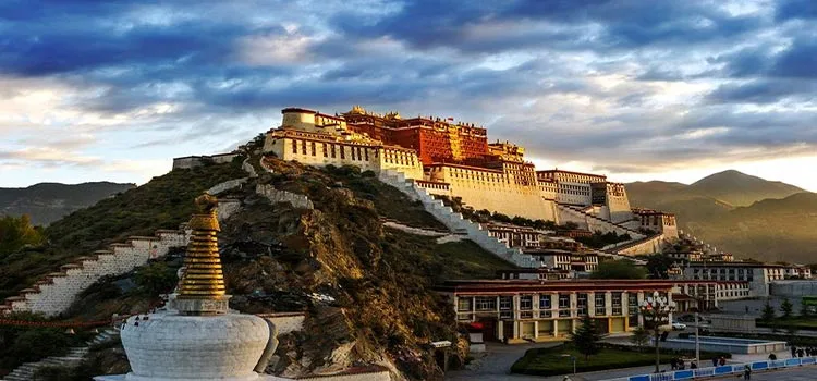 The-Potala-Place-Tips-Berkunjung-Ke-Tibet