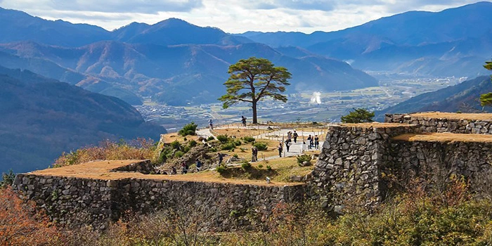 Takeda-Castle-Wisata-Kastil-Yang-Terletak-Di-Prefektur-Hyogo