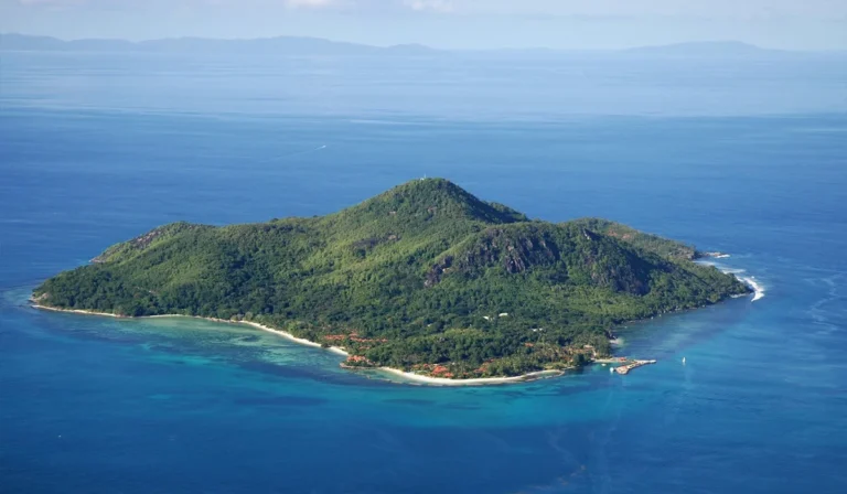 Sainte-Anne-Island,-Surga-Tropis-Dengan-Kekayaan-Alam-Melimpah-di-Seychelles