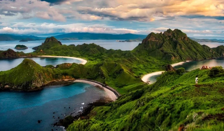 Pesona Pulau Komodo Keindahan Alam yang Bikin Takjub!